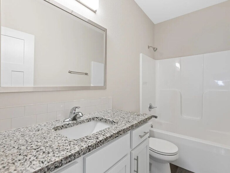 Building Photo - 3518 W 45th St S