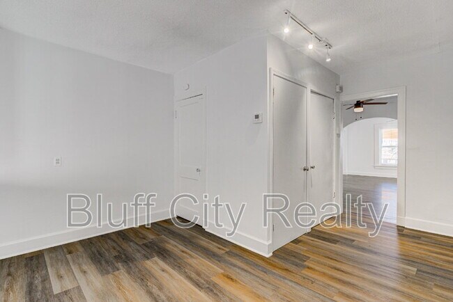 Building Photo - 3573 Spottswood Ave