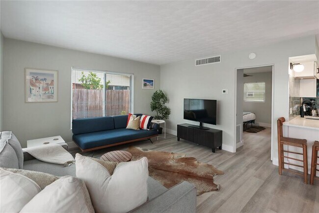 Building Photo - 974 Tennessee Ln