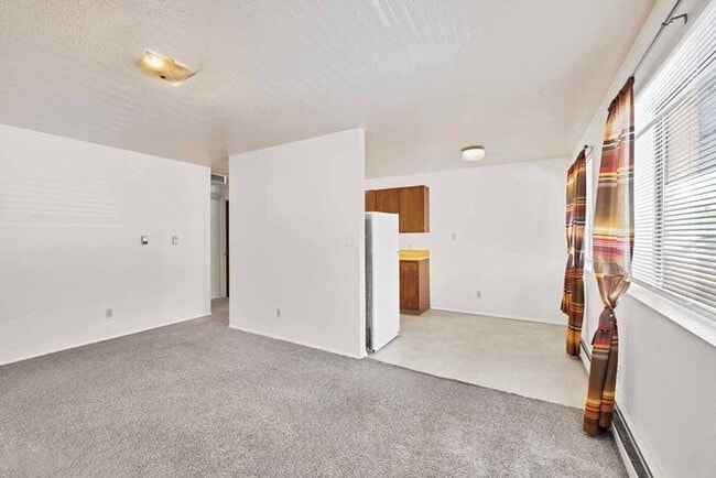 Building Photo - Cozy 1-Bedroom Apartment on a Quiet Clifton Street