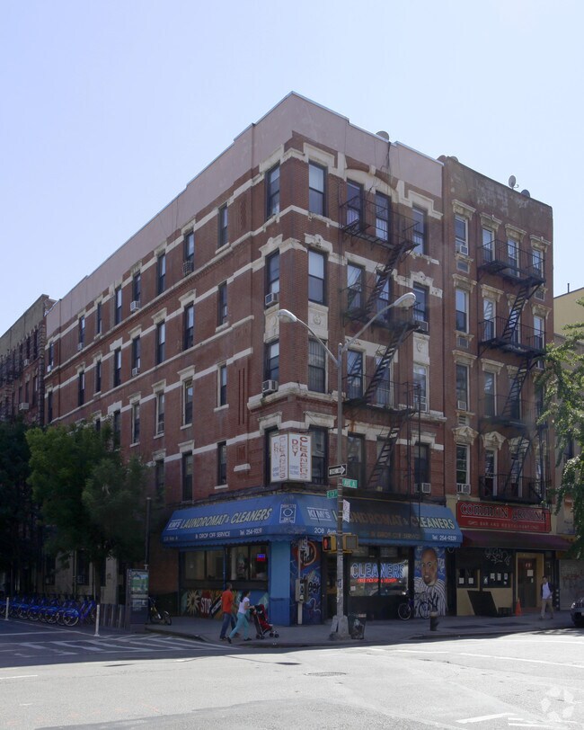 Primary Photo - 208 Avenue A