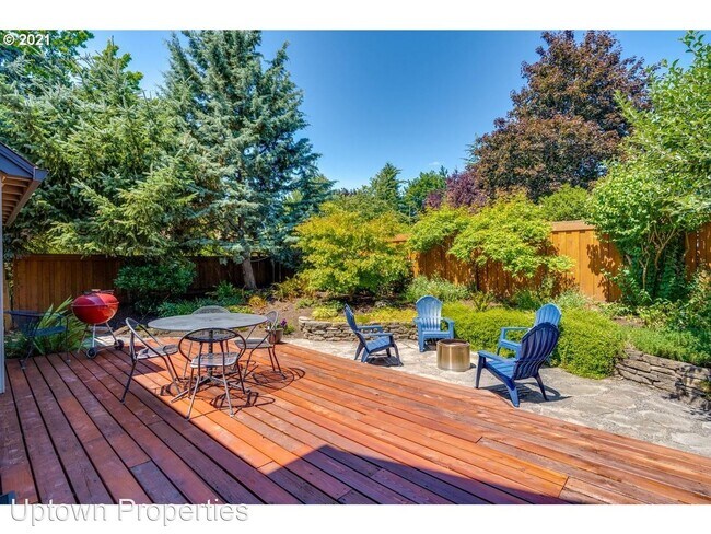 Building Photo - 3 br, 3 bath House - 7627 SW Skyhar Drive