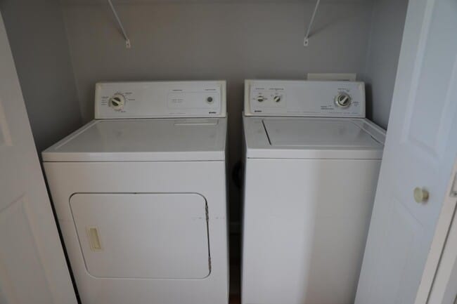 Building Photo - 3324-3342 Yellow Sulphur Road