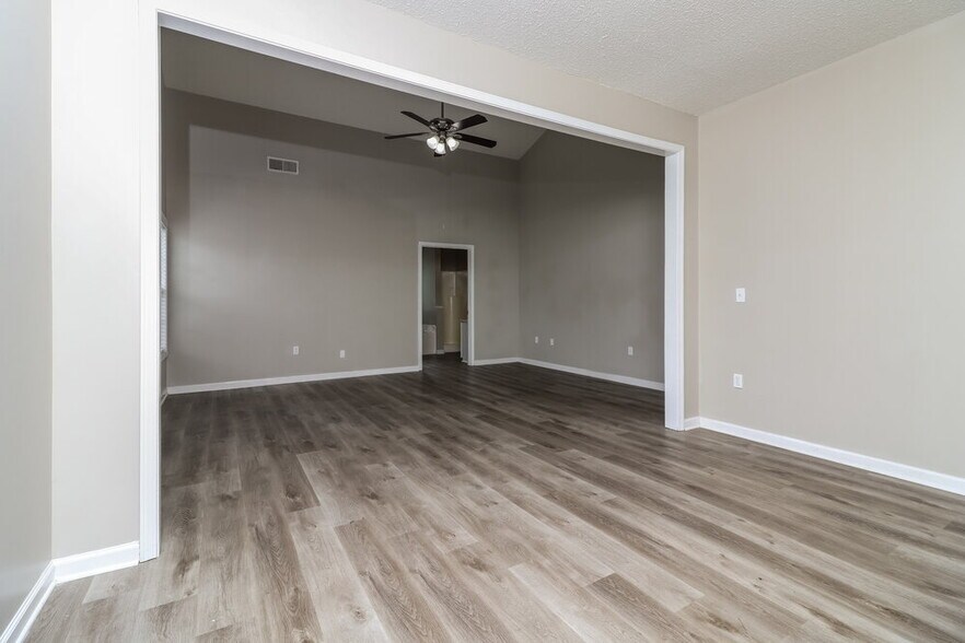 Building Photo - 203 Olde Lexington Pass