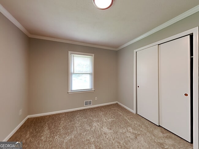Building Photo - 3820 Tommy Dr