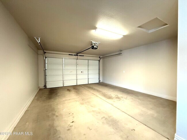Building Photo - 6357 Harvest Moon Ave