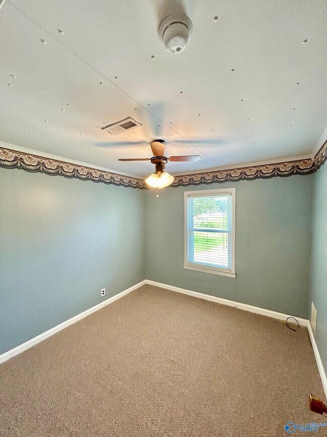 Building Photo - 4718 Meridian St N