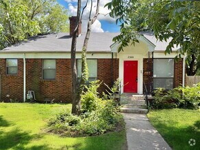 Building Photo - 3 Bed, 3 bath Home in Cashion Place