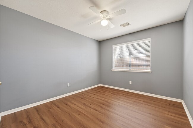 Building Photo - 10619 Goodrum Rd