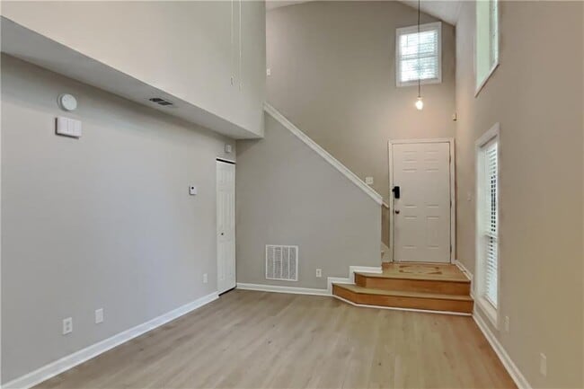 Building Photo - 3222 Avensong Village Cir