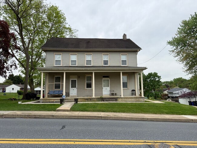 Building Photo - 78-80 Blue Rock Rd.