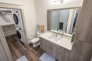 Building Photo - 3801 Vitruvian Way