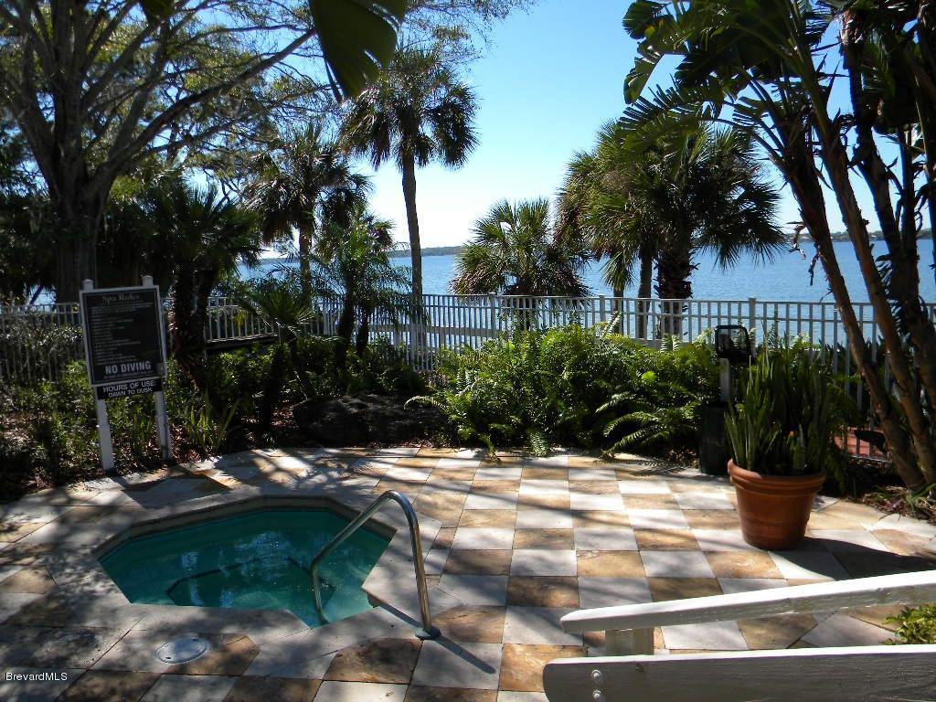 Building Photo - 225 S Tropical Trl