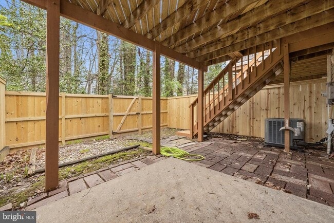 Building Photo - 10058 Chestnut Wood Ln