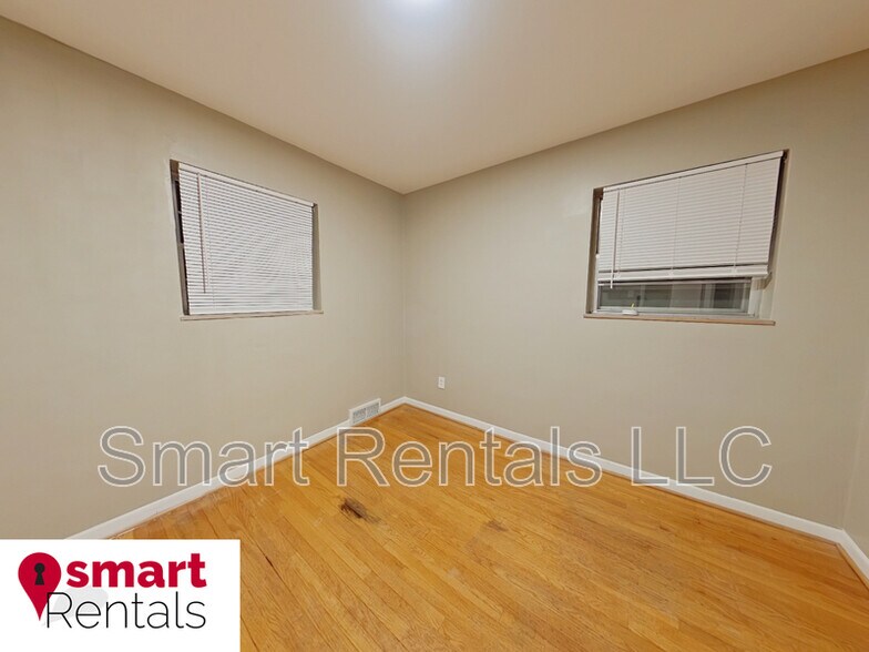 Building Photo - 6513 Laconia Dr