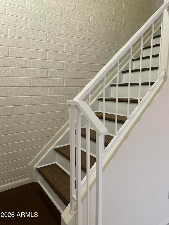 Building Photo - 8063 E Glenrosa Ave