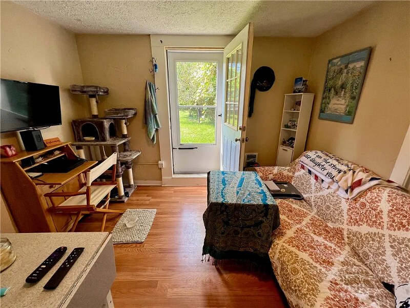 Building Photo - 51 Fleming St