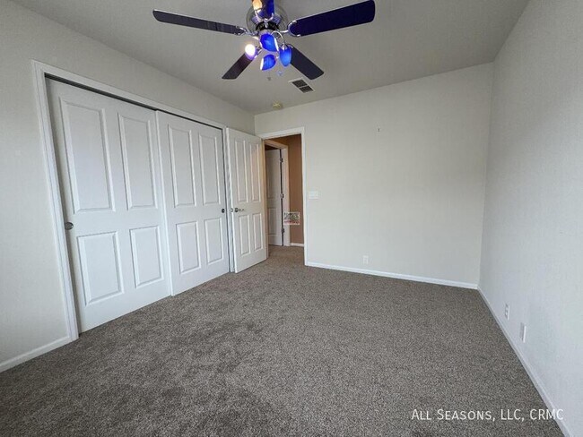 Building Photo - 7094 Red Sand Grove