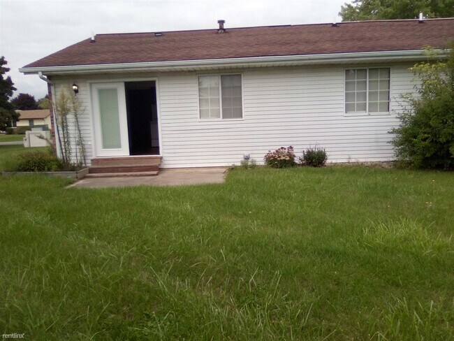 Building Photo - 2 br, 1 bath Duplex - 6111 Weiss St