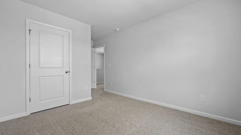 Building Photo - 412 Delahays Rd