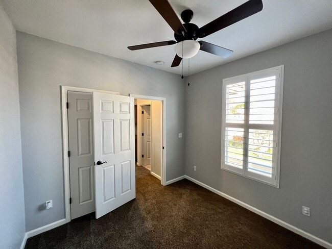 Building Photo - Gated AVALON--