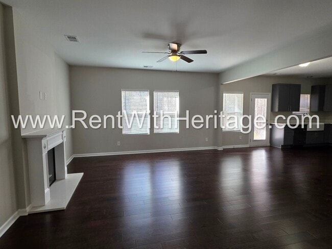 Building Photo - Stunning New 4bd/ 2.5ba / Immaculate / Attention to Detail/ Great Location