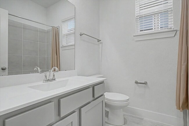 Building Photo - 21138 Garden Palm Dr
