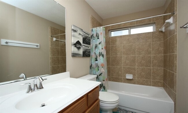 Building Photo - 16919 Langham Heights Ln