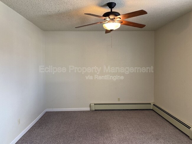 Building Photo - 522 Bell Ct