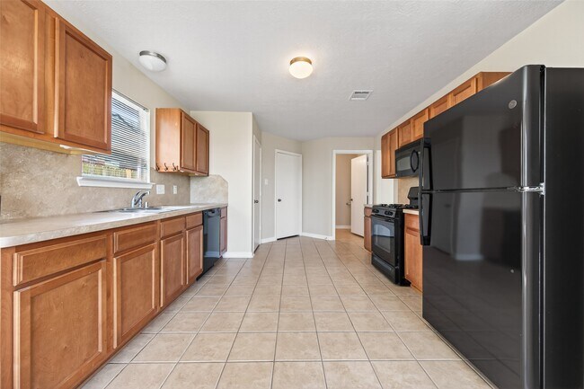 Building Photo - 24519 Cypresspark Glen Ln