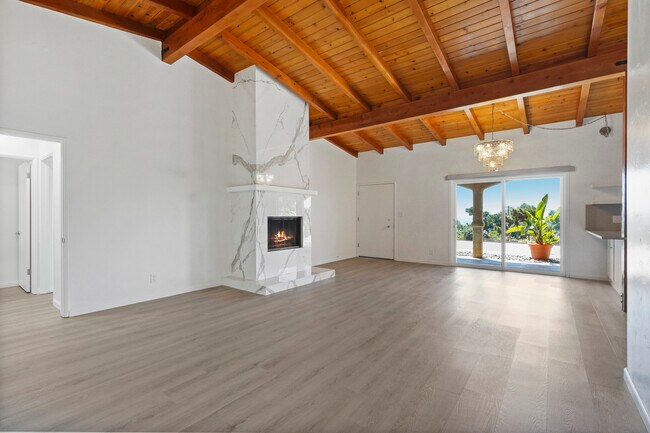 Building Photo - 31259 Bailard Rd