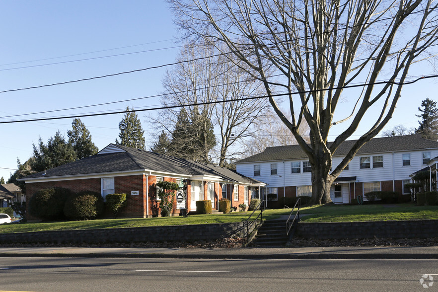 Primary Photo - Britney Forest Apartments