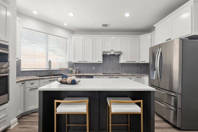 Building Photo - 26 Cinnamon Teal Pl