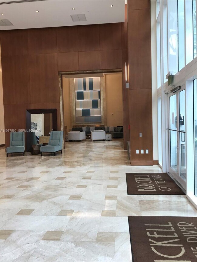 Building Photo - 31 SE 5th St