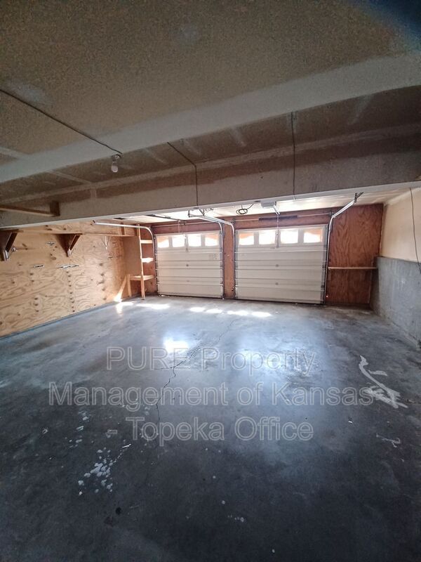 Building Photo - 6308 SW 27th St