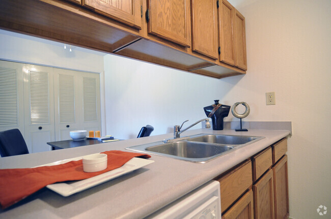 Building Photo - Countryway East Apartments