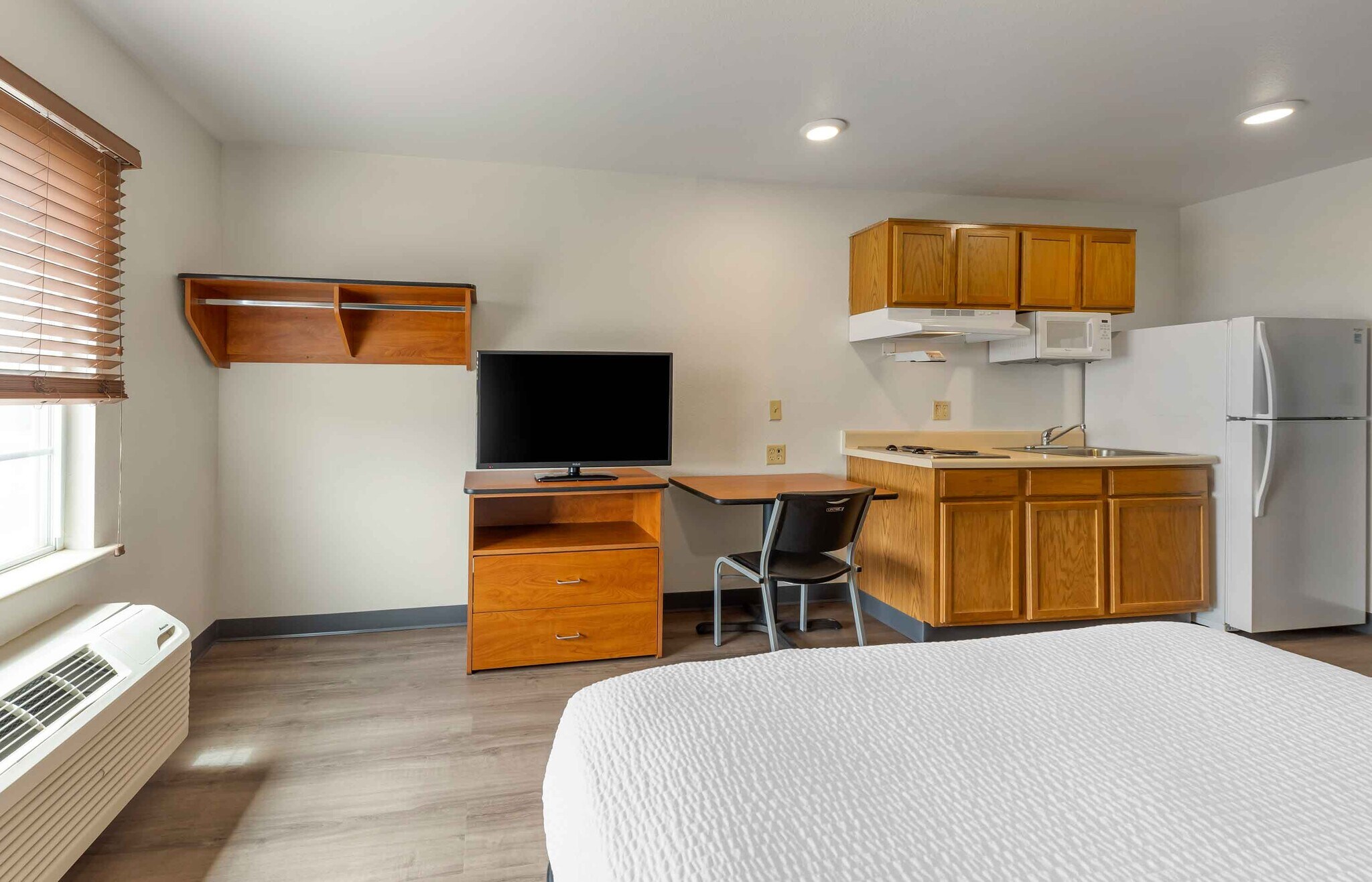 Building Photo - Furnished Studio-Oklahoma City - Norman