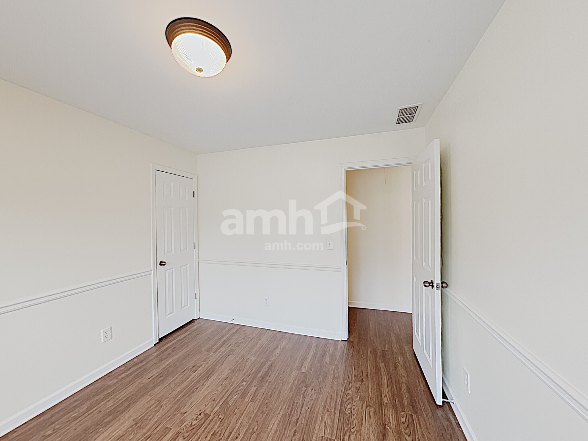 Building Photo - 34 Kodiak Ct