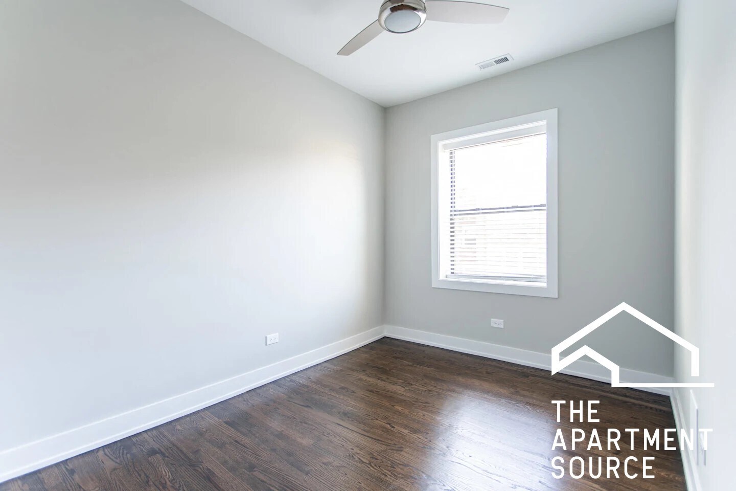 Building Photo - 4501 N Kedzie Ave