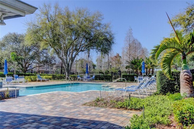 Building Photo - 10704 Sierra Vista Pl