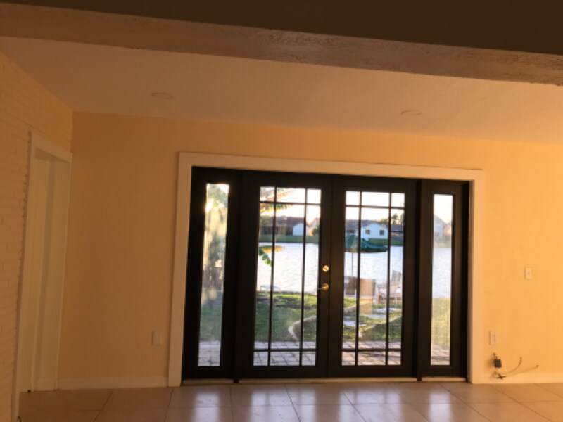 Building Photo - 3901 NW 115th Terrace