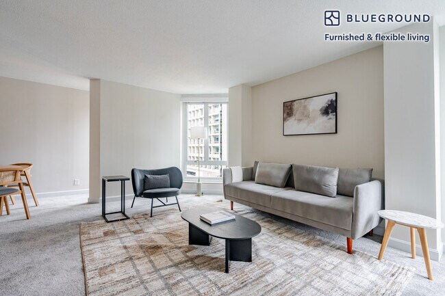 Primary Photo - 150 Huntington Ave