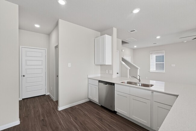 Building Photo - 9219 Grace Rdg Dr