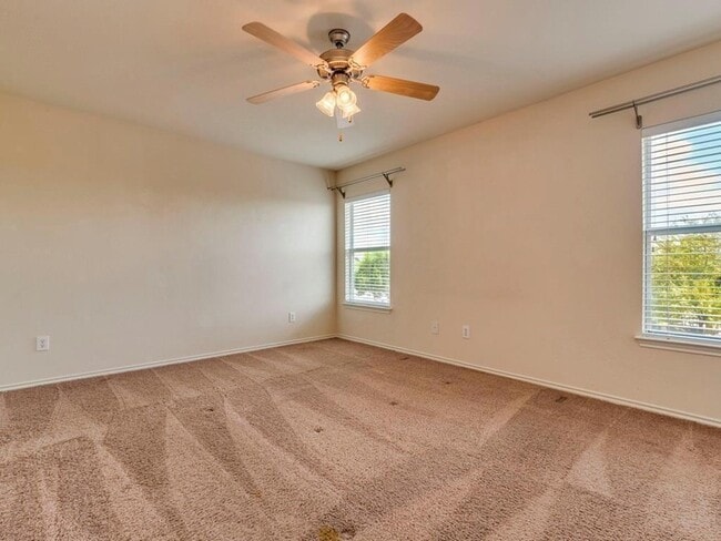 Building Photo - 6 Verde Ranch Loop