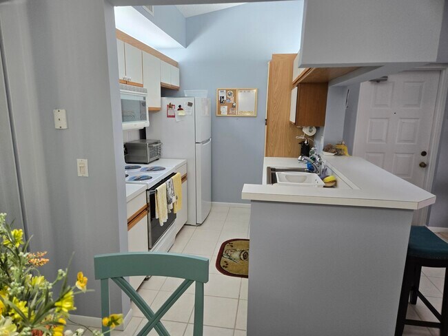 Building Photo - 2516 SE Anchorage Cove