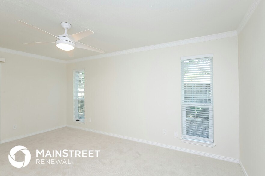 Building Photo - 15525 Earlport Cir