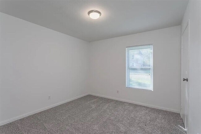 Building Photo - 3806 Cortadera Ct