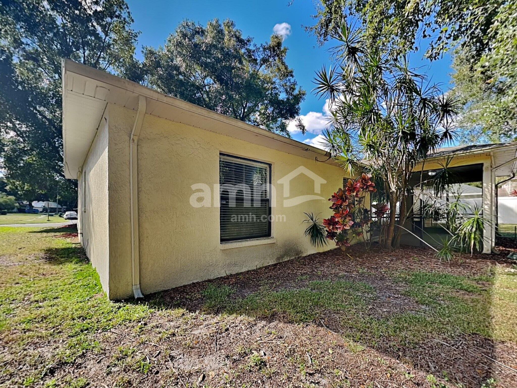 Building Photo - 234 Bryan Oak Ave