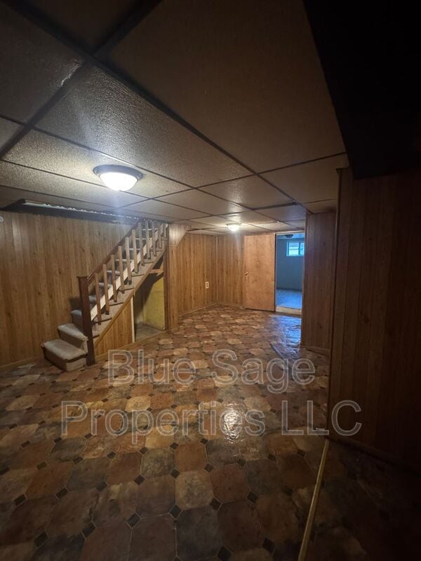 Building Photo - 575 S 4th St