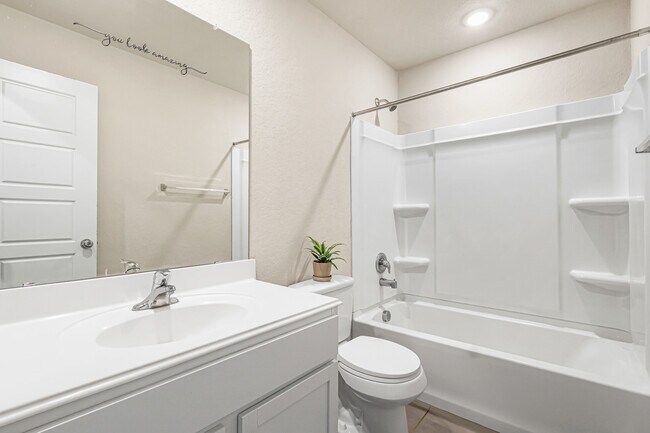 Building Photo - 7039 Diamond Vly